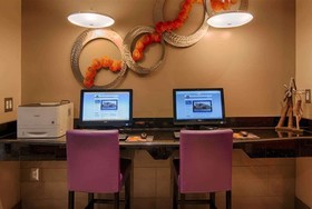 Days Inn & Suites by Wyndham Bonita Springs North Naples