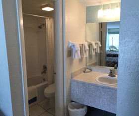 Bonita Beach Inn and Suites