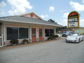 Bonita Beach Inn and Suites