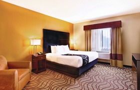 La Quinta Inn & Suites by Wyndham Bonita Springs Naples N.