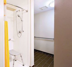 La Quinta Inn & Suites by Wyndham Bonita Springs Naples N.