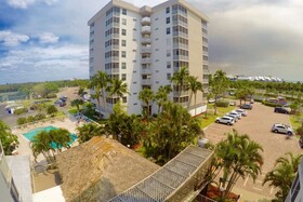 The Beach & Tennis Club