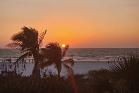 The Beach & Tennis Club