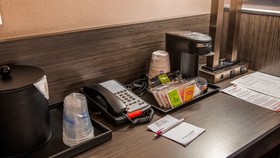 Best Western Plus Bradenton Hotel & Suites