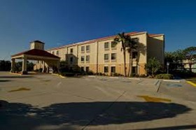 Best Western Plus Bradenton Hotel & Suites