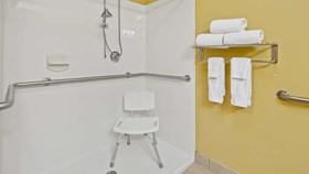 Best Western Plus Bradenton Hotel & Suites