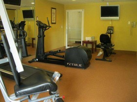 Best Western Plus Bradenton Hotel & Suites