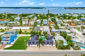The Retreat At Anna Maria Island Inn