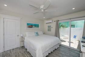 The Retreat At Anna Maria Island Inn