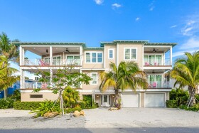 Tropical Hideaway