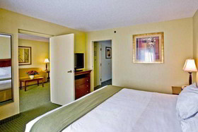 Holiday Inn Express Tampa-Brandon