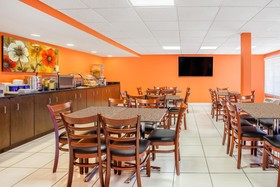 Days Inn by Wyndham Brooksville/Dade City