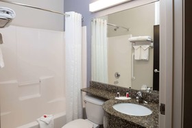 Microtel Inn & Suites by Wyndham Brooksville