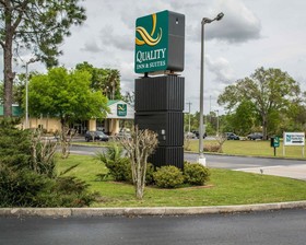 Quality Inn & Suites Brooksville I-75/Dade City