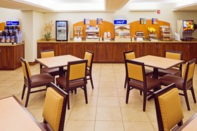 Holiday Inn Express Cape Coral - Fort Myers Area