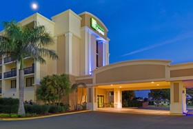Holiday Inn Express Cape Coral - Fort Myers Area