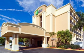 Holiday Inn Express Cape Coral - Fort Myers Area
