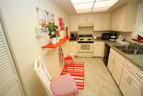 Dolphin Cottage