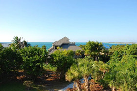 Manatee Manor