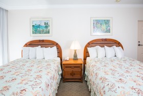 Tween Waters Inn