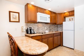 Tween Waters Inn
