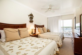 Tween Waters Inn
