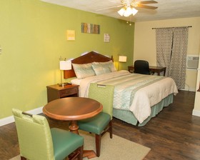 Delux Inn Clearwater