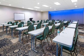 La Quinta Inn by Wyndham Clearwater Central