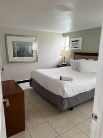 Clearwater Suites