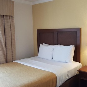 Coconut Cove All-Suite Hotel