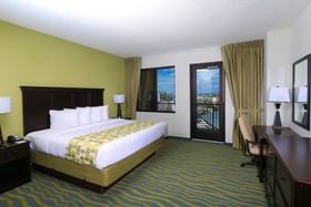 Edge Hotel