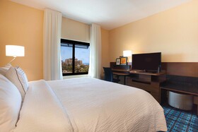 Fairfield Inn & Suites Clearwater Beach