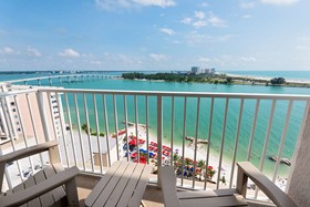 Hampton Inn & Suites Clearwater Beach