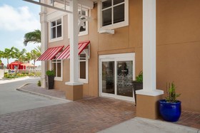 Hampton Inn & Suites Clearwater Beach
