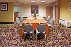 Holiday Inn Express Clearwater East - Icot Center