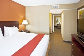 Holiday Inn Express Clearwater East - Icot Center