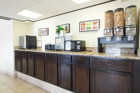 Rodeway Inn Clearwater - Central