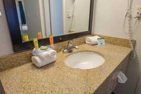 Rodeway Inn Clearwater - Central