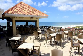 Pier House 60