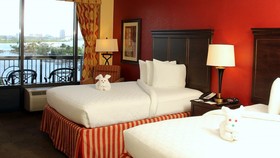 Pier House 60