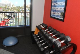 Pier House 60