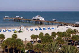 Pier House 60
