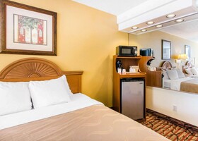 Rodeway Inn Central Clearwater Beach