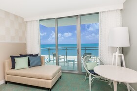 Wyndham Grand Clearwater Beach