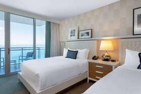 Wyndham Grand Clearwater Beach