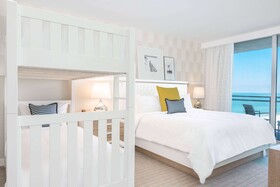 Wyndham Grand Clearwater Beach