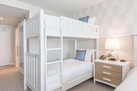 Wyndham Grand Clearwater Beach