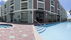 Holiday Inn Express Hotel & Suites Clewiston