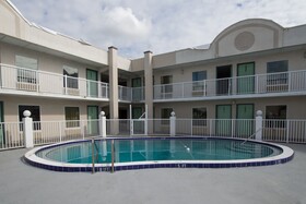 Budget Inn Cocoa I-95