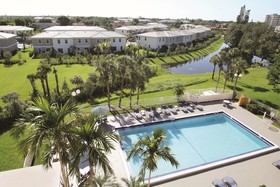 La Quinta Inn & Suites by Wyndham Coral Springs University Drive